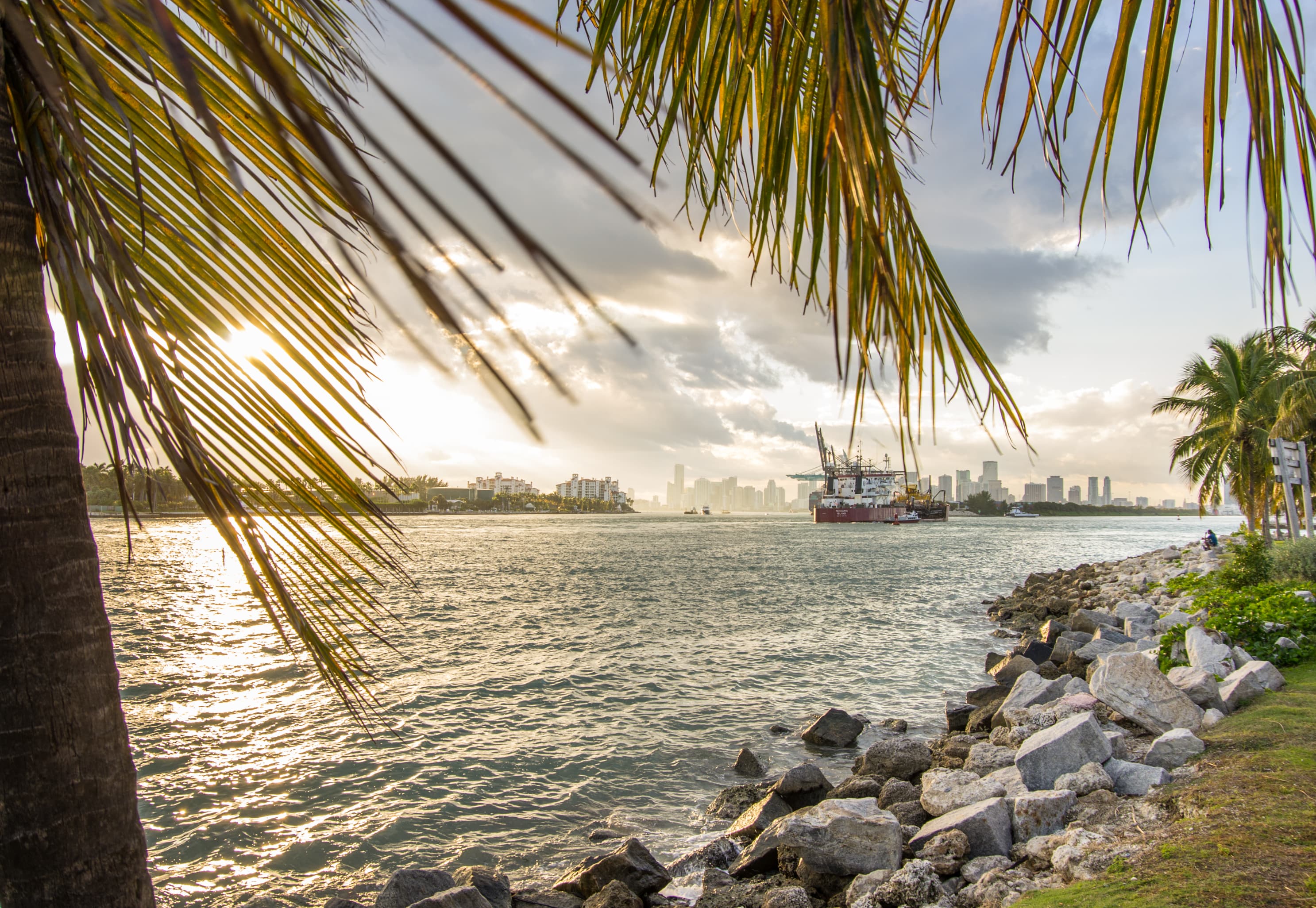 Warm winter beach for Canadian snowbirds